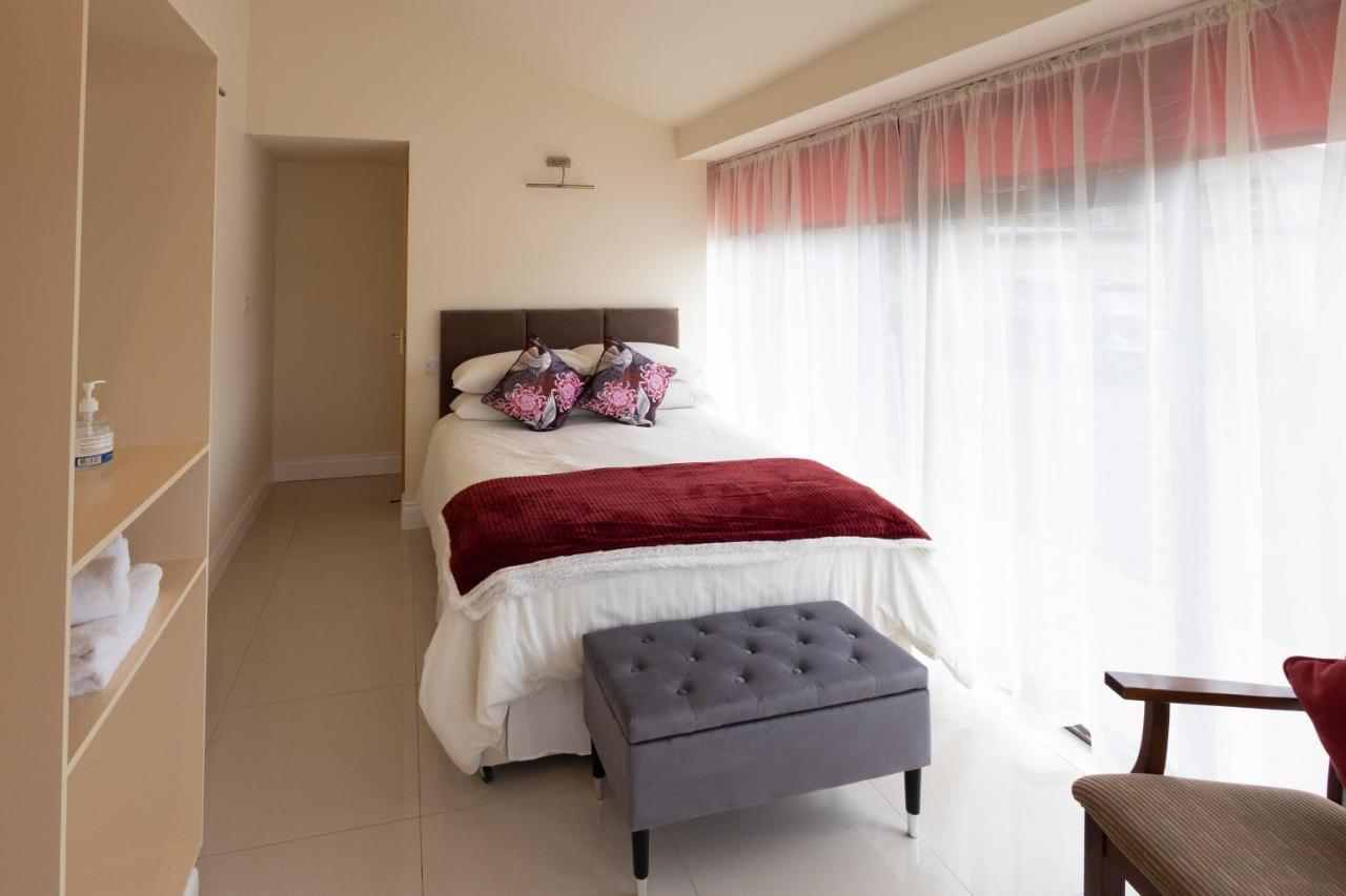 The Merry Monk Bed And Breakfast Ballina  Buitenkant foto